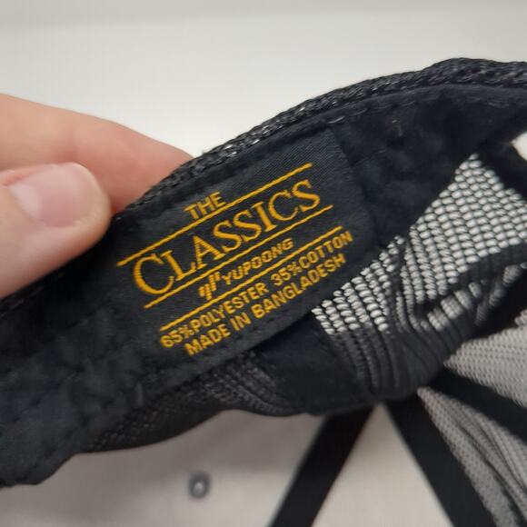 Srvs Snapback Trucker Hat Gray One Size Adjustable Mesh Back Classics Yupoong - Picture 9 of 9